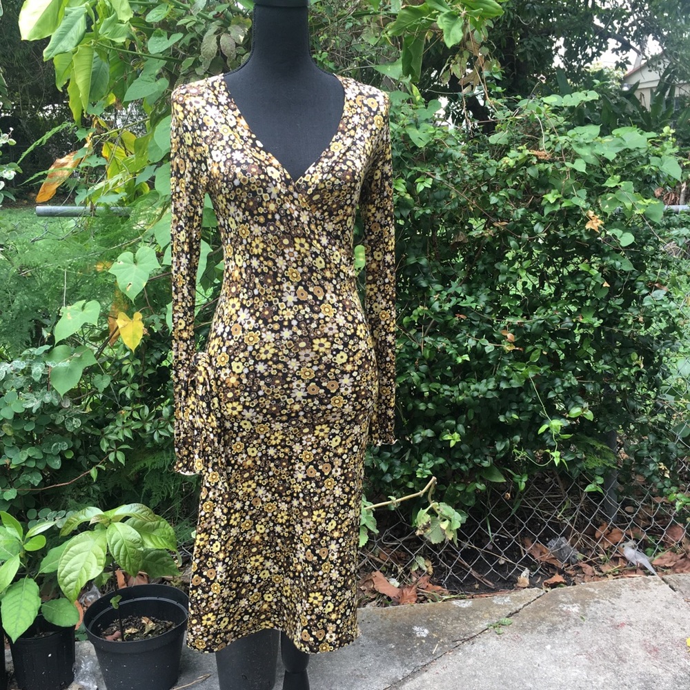 🌼cute earth toned floral long sleeve dress 👗